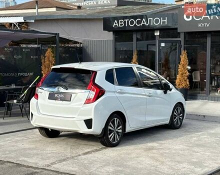 Хонда ФИТ 2014 в Киеве на Automoto.ua Белый Хонда ФИТ, объемом двигателя 1.5 л и пробегом 94 тыс. км за 10500 $, фото 3 на Automoto.ua