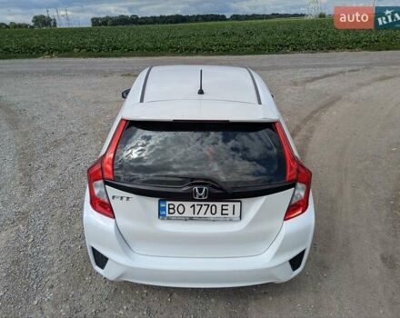 Белый Хонда ФИТ, объемом двигателя 1.5 л и пробегом 180 тыс. км за 8999 $, фото 8 на Automoto.ua