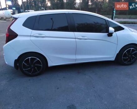 Белый Хонда ФИТ, объемом двигателя 1.5 л и пробегом 12 тыс. км за 12500 $, фото 2 на Automoto.ua