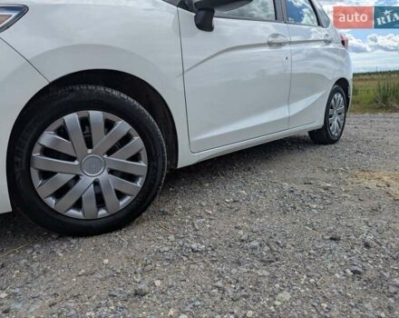 Белый Хонда ФИТ, объемом двигателя 1.5 л и пробегом 180 тыс. км за 8999 $, фото 14 на Automoto.ua