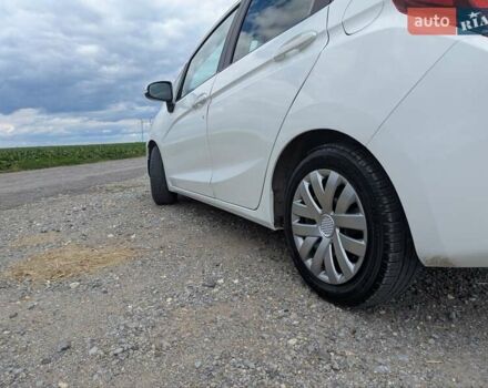 Белый Хонда ФИТ, объемом двигателя 1.5 л и пробегом 180 тыс. км за 8999 $, фото 13 на Automoto.ua