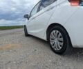 Белый Хонда ФИТ, объемом двигателя 1.5 л и пробегом 180 тыс. км за 9700 $, фото 13 на Automoto.ua