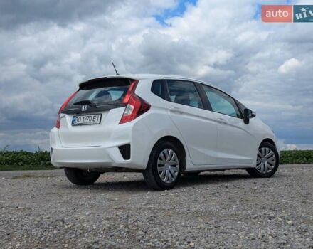 Белый Хонда ФИТ, объемом двигателя 1.5 л и пробегом 180 тыс. км за 8999 $, фото 5 на Automoto.ua
