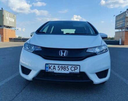 Белый Хонда ФИТ, объемом двигателя 1.5 л и пробегом 100 тыс. км за 11950 $, фото 18 на Automoto.ua