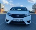 Белый Хонда ФИТ, объемом двигателя 1.5 л и пробегом 100 тыс. км за 11950 $, фото 18 на Automoto.ua