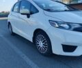 Белый Хонда ФИТ, объемом двигателя 1.5 л и пробегом 100 тыс. км за 11950 $, фото 12 на Automoto.ua