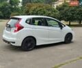 Белый Хонда ФИТ, объемом двигателя 1.5 л и пробегом 118 тыс. км за 12200 $, фото 11 на Automoto.ua