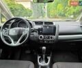 Белый Хонда ФИТ, объемом двигателя 1.5 л и пробегом 118 тыс. км за 12800 $, фото 20 на Automoto.ua