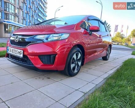 Красный Хонда ФИТ, объемом двигателя 1.5 л и пробегом 57 тыс. км за 14500 $, фото 1 на Automoto.ua