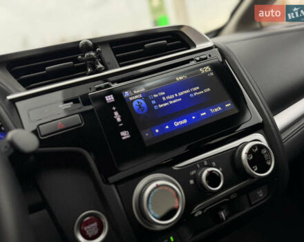 Червоний Хонда ФІТ, об'ємом двигуна 1.5 л та пробігом 74 тис. км за 10450 $, фото 35 на Automoto.ua