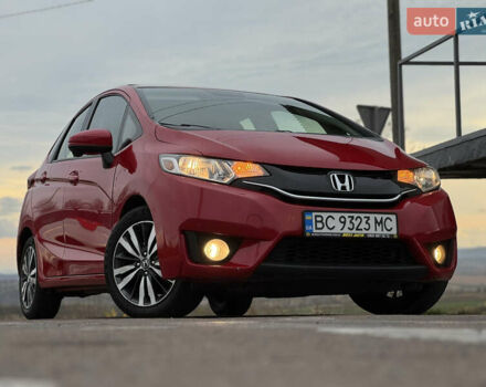 Червоний Хонда ФІТ, об'ємом двигуна 1.5 л та пробігом 74 тис. км за 10450 $, фото 3 на Automoto.ua