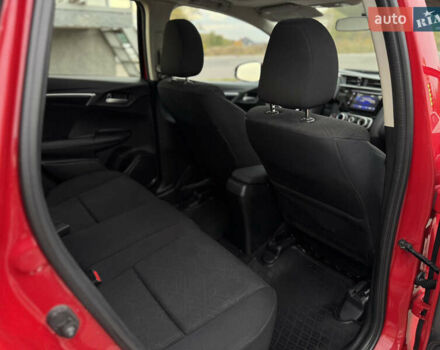 Червоний Хонда ФІТ, об'ємом двигуна 1.5 л та пробігом 74 тис. км за 10450 $, фото 48 на Automoto.ua