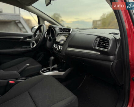 Червоний Хонда ФІТ, об'ємом двигуна 1.5 л та пробігом 93 тис. км за 9650 $, фото 46 на Automoto.ua