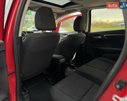 Червоний Хонда ФІТ, об'ємом двигуна 1.5 л та пробігом 74 тис. км за 10450 $, фото 52 на Automoto.ua