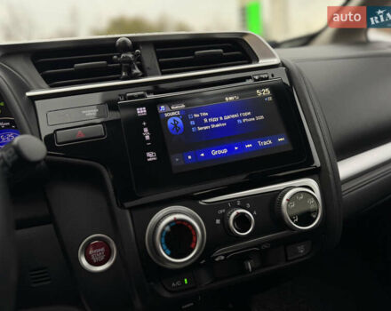 Червоний Хонда ФІТ, об'ємом двигуна 1.5 л та пробігом 93 тис. км за 9650 $, фото 36 на Automoto.ua