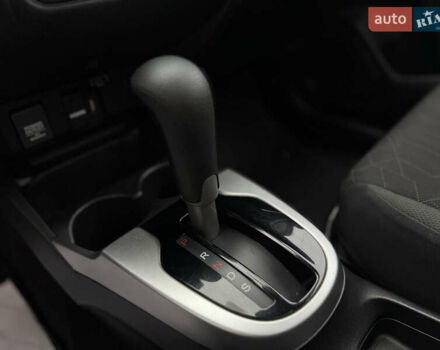 Червоний Хонда ФІТ, об'ємом двигуна 1.5 л та пробігом 74 тис. км за 10450 $, фото 38 на Automoto.ua