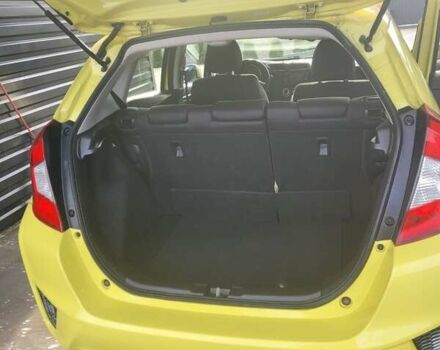 Желтый Хонда ФИТ, объемом двигателя 1.5 л и пробегом 61 тыс. км за 12500 $, фото 6 на Automoto.ua