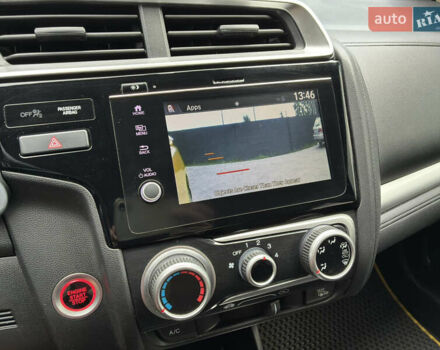 Желтый Хонда ФИТ, объемом двигателя 1.5 л и пробегом 135 тыс. км за 12500 $, фото 30 на Automoto.ua