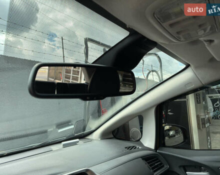 Желтый Хонда ФИТ, объемом двигателя 1.5 л и пробегом 135 тыс. км за 12500 $, фото 34 на Automoto.ua