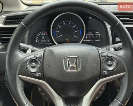 Желтый Хонда ФИТ, объемом двигателя 1.5 л и пробегом 137 тыс. км за 12000 $, фото 14 на Automoto.ua