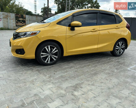 Желтый Хонда ФИТ, объемом двигателя 1.5 л и пробегом 135 тыс. км за 12500 $, фото 1 на Automoto.ua