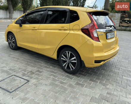 Желтый Хонда ФИТ, объемом двигателя 1.5 л и пробегом 137 тыс. км за 12000 $, фото 1 на Automoto.ua