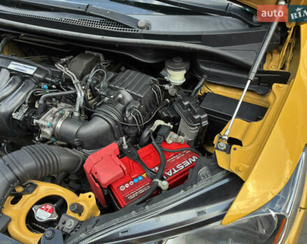 Желтый Хонда ФИТ, объемом двигателя 1.5 л и пробегом 135 тыс. км за 12500 $, фото 41 на Automoto.ua