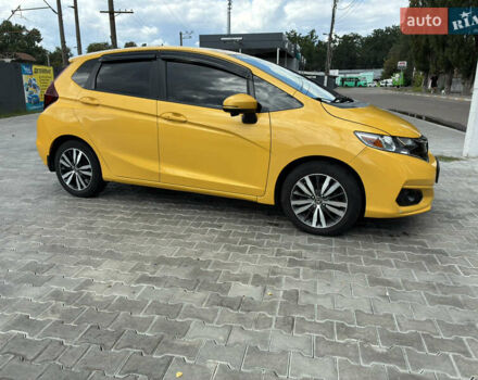 Желтый Хонда ФИТ, объемом двигателя 1.5 л и пробегом 135 тыс. км за 12500 $, фото 4 на Automoto.ua