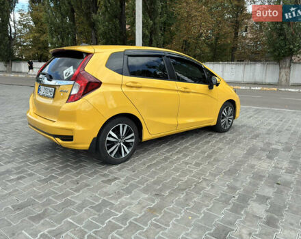Желтый Хонда ФИТ, объемом двигателя 1.5 л и пробегом 135 тыс. км за 12500 $, фото 3 на Automoto.ua