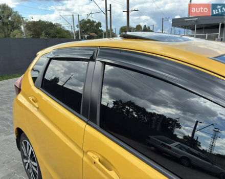 Желтый Хонда ФИТ, объемом двигателя 1.5 л и пробегом 135 тыс. км за 12500 $, фото 10 на Automoto.ua