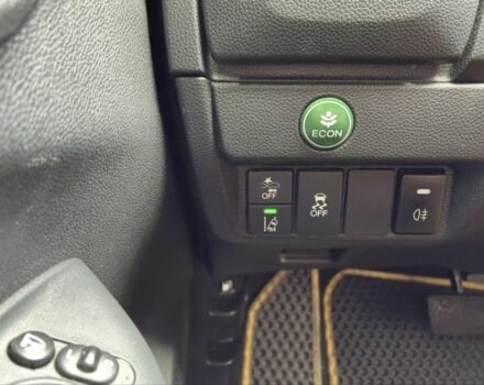 Желтый Хонда ФИТ, объемом двигателя 1.5 л и пробегом 136 тыс. км за 12000 $, фото 11 на Automoto.ua