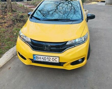 Жовтий Хонда ФІТ, об'ємом двигуна 1.5 л та пробігом 120 тис. км за 11000 $, фото 1 на Automoto.ua