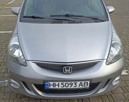 Серый Хонда ФИТ, объемом двигателя 1.3 л и пробегом 240 тыс. км за 5400 $, фото 5 на Automoto.ua