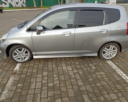 Серый Хонда ФИТ, объемом двигателя 1.3 л и пробегом 240 тыс. км за 5400 $, фото 6 на Automoto.ua