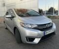 Сірий Хонда ФІТ, об'ємом двигуна 1.5 л та пробігом 75 тис. км за 10000 $, фото 5 на Automoto.ua