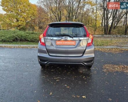 Серый Хонда ФИТ, объемом двигателя 1.5 л и пробегом 45 тыс. км за 11500 $, фото 5 на Automoto.ua