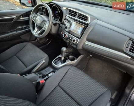 Серый Хонда ФИТ, объемом двигателя 1.5 л и пробегом 45 тыс. км за 11500 $, фото 13 на Automoto.ua