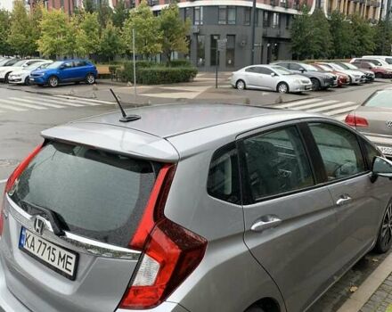 Сірий Хонда ФІТ, об'ємом двигуна 1.5 л та пробігом 58 тис. км за 12800 $, фото 4 на Automoto.ua