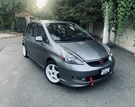Серый Хонда ФИТ, объемом двигателя 1.5 л и пробегом 128 тыс. км за 6500 $, фото 1 на Automoto.ua