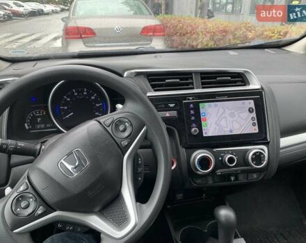 Сірий Хонда ФІТ, об'ємом двигуна 1.5 л та пробігом 58 тис. км за 12800 $, фото 1 на Automoto.ua