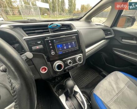 Хонда ФИТ 2017 в Харькове на Automoto.ua Синий Хонда ФИТ, объемом двигателя 1.5 л и пробегом 45 тыс. км за 11500 $, фото 9 на Automoto.ua