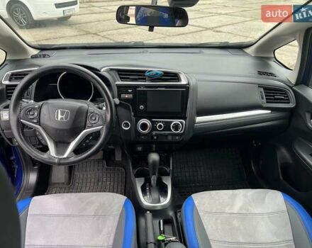 Хонда ФИТ 2017 в Харькове на Automoto.ua Синий Хонда ФИТ, объемом двигателя 1.5 л и пробегом 45 тыс. км за 11500 $, фото 6 на Automoto.ua