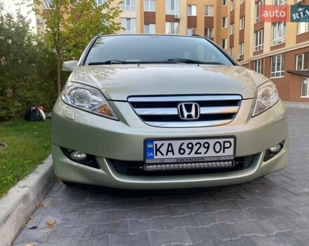 Бежевый Хонда ФРВ, объемом двигателя 2 л и пробегом 380 тыс. км за 6999 $, фото 8 на Automoto.ua