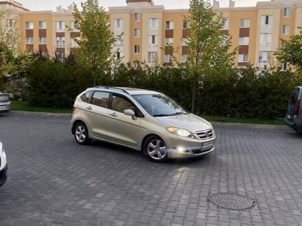 Хонда ФРВ 2005 в Киеве на Automoto.ua Бежевый Хонда ФРВ, объемом двигателя 2 л и пробегом 380 тыс. км за 6999 $, фото 1 на Automoto.ua