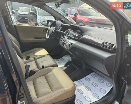 Черный Хонда ФРВ, объемом двигателя 1.8 л и пробегом 240 тыс. км за 6900 $, фото 11 на Automoto.ua