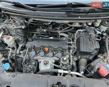 Черный Хонда ФРВ, объемом двигателя 1.8 л и пробегом 213 тыс. км за 7399 $, фото 13 на Automoto.ua