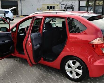 Червоний Хонда ФРВ, об'ємом двигуна 1.8 л та пробігом 112 тис. км за 7000 $, фото 5 на Automoto.ua