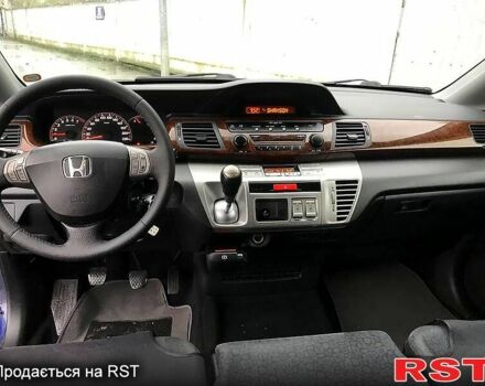 Хонда ФРВ, об'ємом двигуна 2 л та пробігом 221 тис. км за 6200 $, фото 2 на Automoto.ua