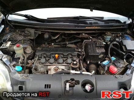 Хонда ФРВ, об'ємом двигуна 1.8 л та пробігом 180 тис. км за 7400 $, фото 1 на Automoto.ua