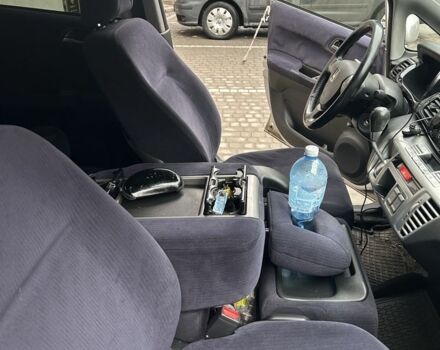 Сірий Хонда ФРВ, об'ємом двигуна 2.2 л та пробігом 278 тис. км за 5000 $, фото 4 на Automoto.ua